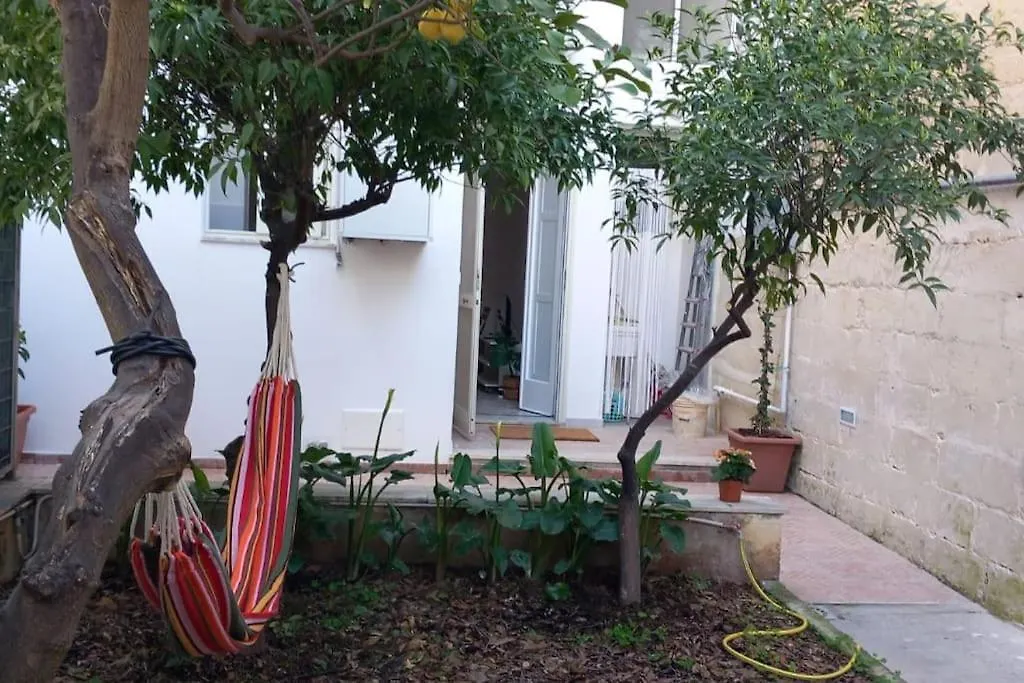 Centrale Con Giardino Segreto Lecce Holiday home